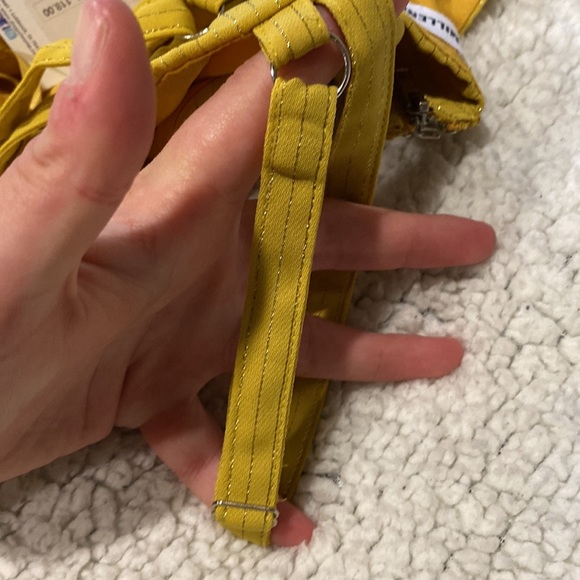 Millennial Pink Daffodil Crop Top - Picture 8 of 8